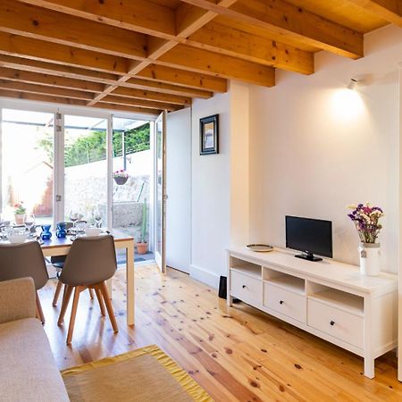 City Center Duplex W Patio By Lovelystay Porto Exterior foto