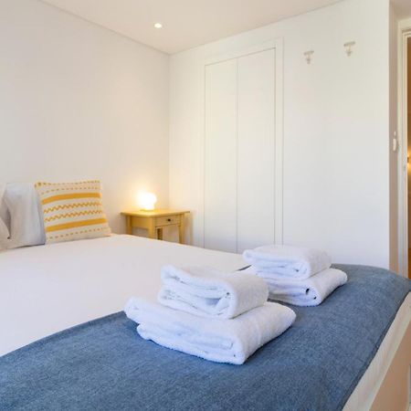 City Center Duplex W Patio By Lovelystay Porto Exterior foto